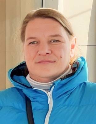 1687624069545_copy_380x489.jpg