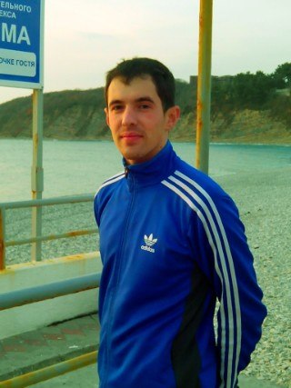 Айнур Абзалов.jpg
