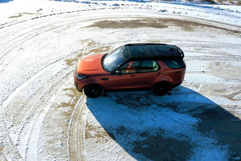 Новые партнеры: Jaguar Land Rover Россия